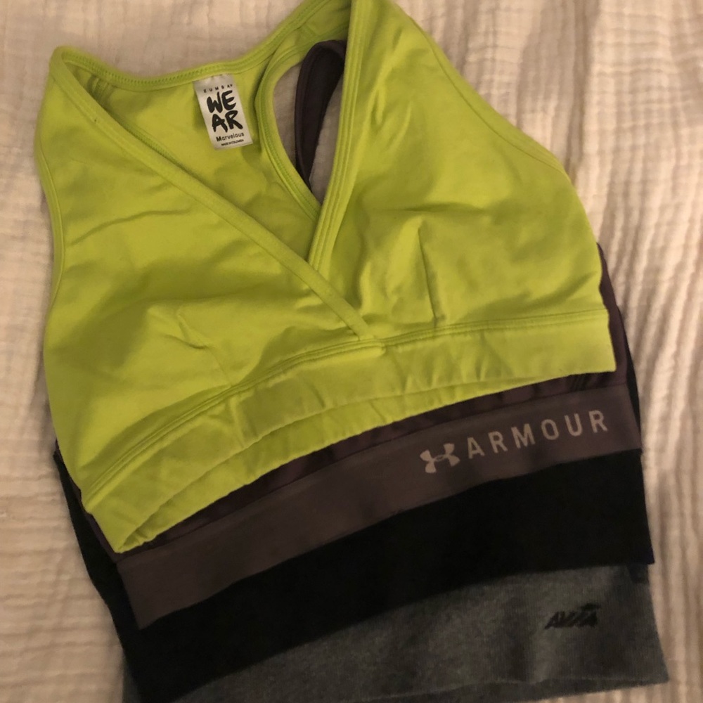 Bundle of 4 medium sports bras